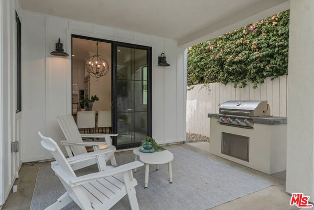2421 Louella Avenue, Los Angeles, CA 90291 — photo 18 of 57