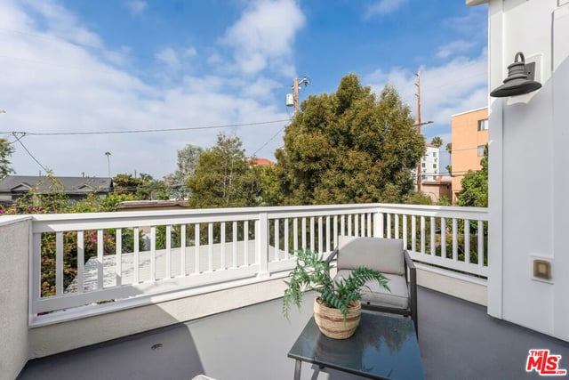 2421 Louella Avenue, Los Angeles, CA 90291 — photo 33 of 57