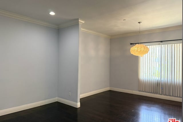 14315 Magnolia Boulevard 101, Los Angeles, CA 91423 — photo 4 of 13