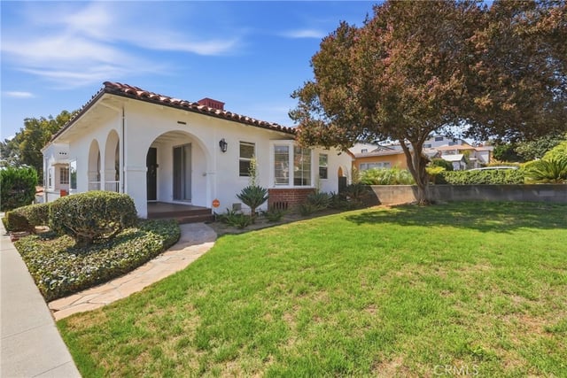 4400 W 59th Place, Los Angeles, CA 90043 — photo 2 of 47