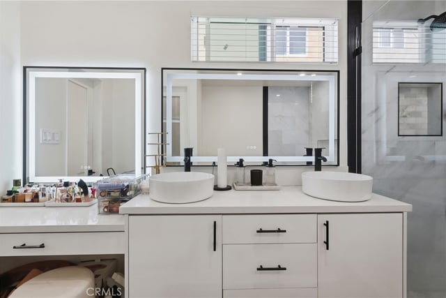 4400 W 59th Place, Los Angeles, CA 90043 — photo 21 of 47