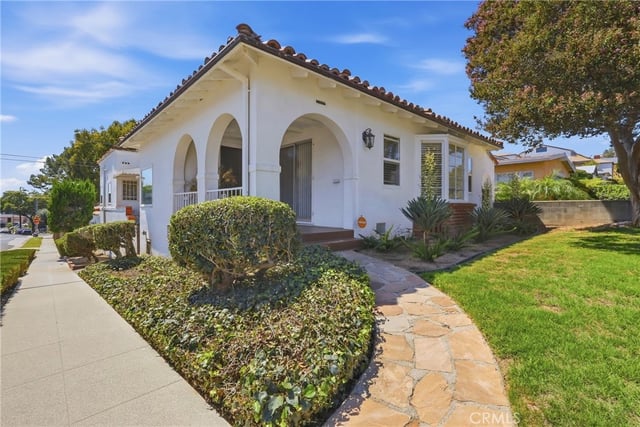 4400 W 59th Place, Los Angeles, CA 90043 — photo 5 of 47