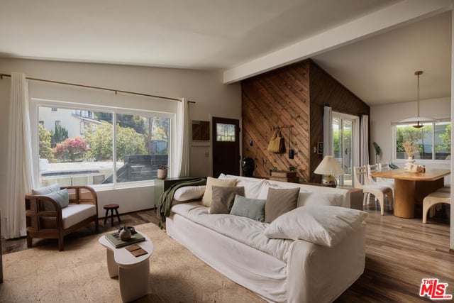 2649 Saxon Drive, Los Angeles, CA 90065 — photo 7 of 22