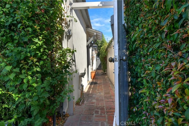 5546 Strohm, North Hollywood, CA 91601 — photo 51 of 67