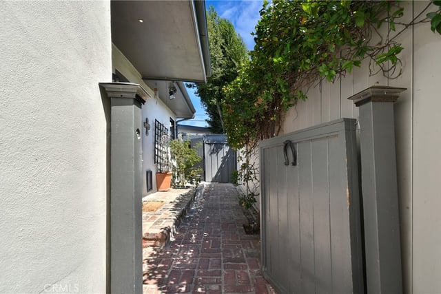 5546 Strohm, North Hollywood, CA 91601 — photo 56 of 67