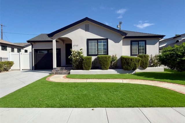17717 Miranda, Encino, CA 91316 — photo 2 of 30