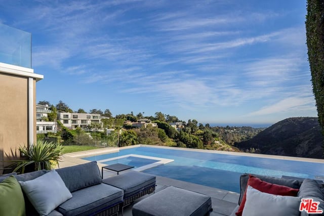 1550 Casale Road, Pacific Palisades, CA 90272 — photo 10 of 23