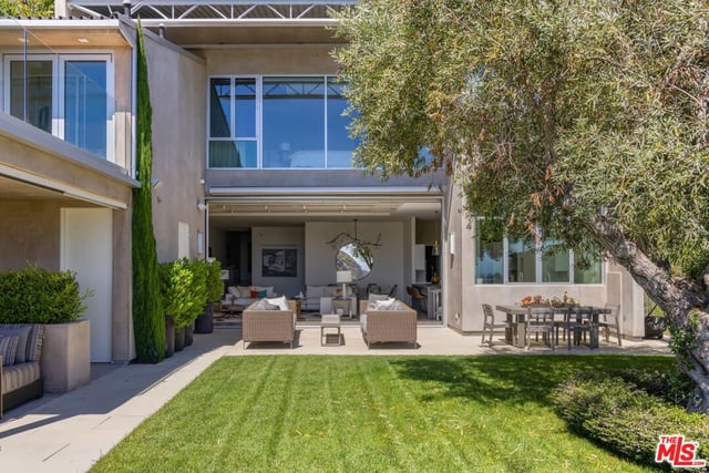 1550 Casale Road, Pacific Palisades, CA 90272 — photo 11 of 23