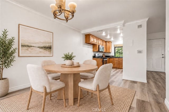 19620 Sherman Way Unit 1, Reseda, CA 91335 — photo 4 of 23