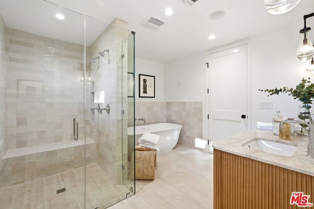 6321 Riggs Place, Los Angeles, CA 90045 — photo 16 of 19