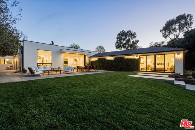 6321 Riggs Place, Los Angeles, CA 90045 — photo 2 of 19
