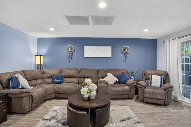 8330 Stansbury Avenue, Panorama City, CA 91402 — photo 2 of 22