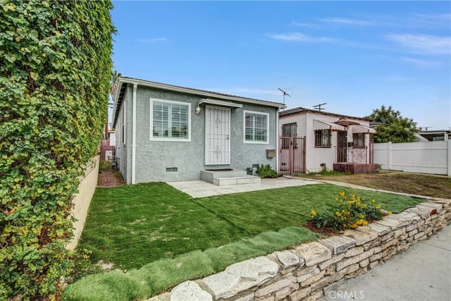 8911 Cattaraugus, Los Angeles, CA 90034 — photo 4 of 47