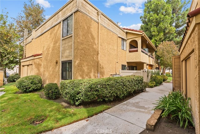 18752 Mandan 1009, Canyon Country, CA 91351 — photo 36 of 38