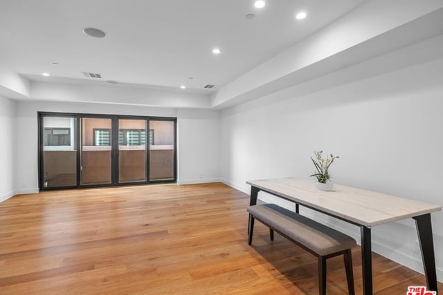 5623 Murray Lane, Los Angeles, CA 90016 — photo 11 of 53