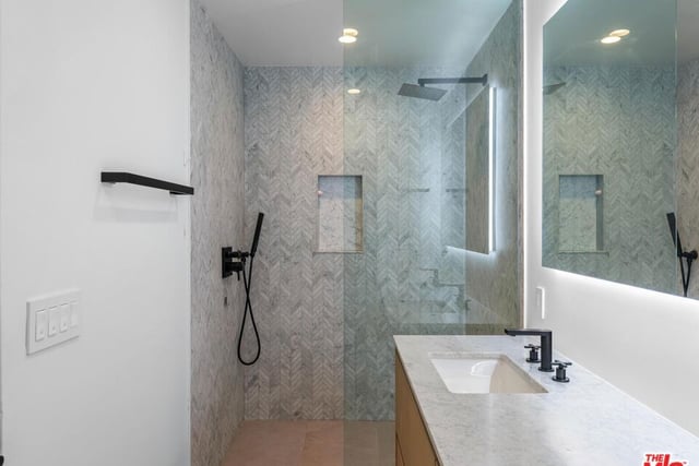 5623 Murray Lane, Los Angeles, CA 90016 — photo 30 of 53