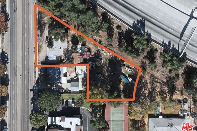 10810 Woodley Avenue, Los Angeles, CA 91344 — photo 7 of 7