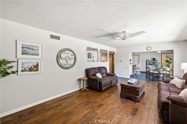 9801 Lubao Avenue, Chatsworth, CA 91311 — photo 10 of 42