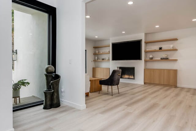 4961 Marmol Drive, Los Angeles, CA 91364 — photo 12 of 61