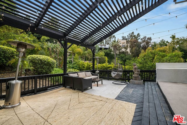 4961 Marmol Drive, Los Angeles, CA 91364 — photo 30 of 61