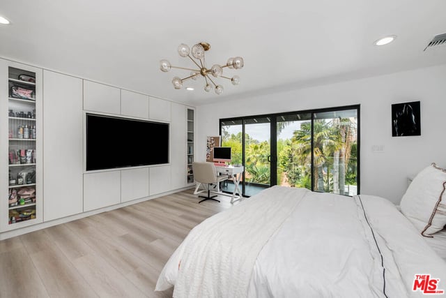 4961 Marmol Drive, Los Angeles, CA 91364 — photo 46 of 61