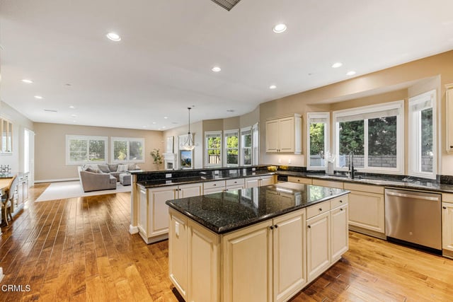 2461 Woodcreek Road, Camarillo, CA 93012 — photo 19 of 61