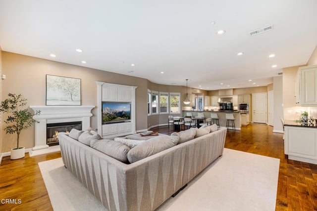 2461 Woodcreek Road, Camarillo, CA 93012 — photo 24 of 61