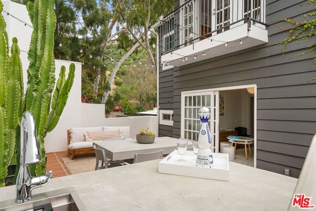 9809 Easton Drive, Beverly Hills, CA 90210 — photo 37 of 42