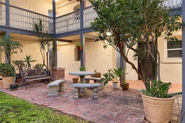 800 Pacific Ave 407, Long Beach, CA 90813 — photo 13 of 18