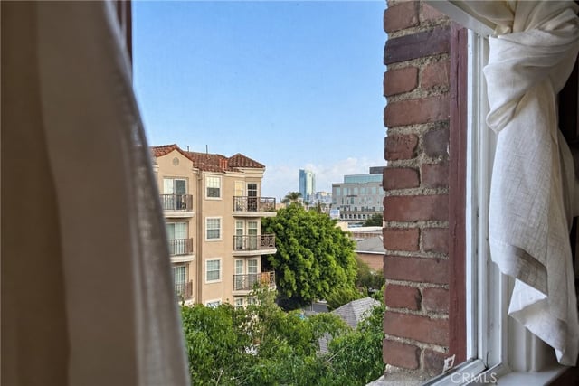 800 Pacific Ave 407, Long Beach, CA 90813 — photo 4 of 18