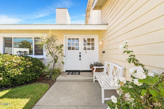 2884 Surfrider Avenue, Ventura, CA 93001 — photo 4 of 50