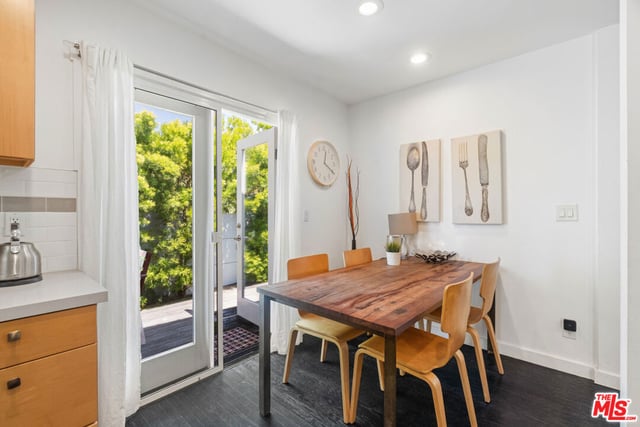 428 Rialto Avenue, Venice, CA 90291 — photo 22 of 38