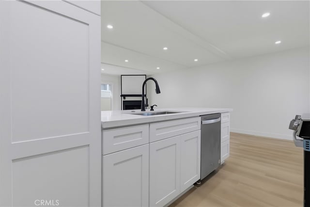 12310 Burbank 13, Los Angeles, CA 91607 — photo 22 of 54