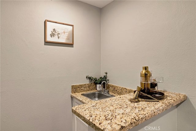 18324 Clark 110, Tarzana, CA 91356 — photo 6 of 34