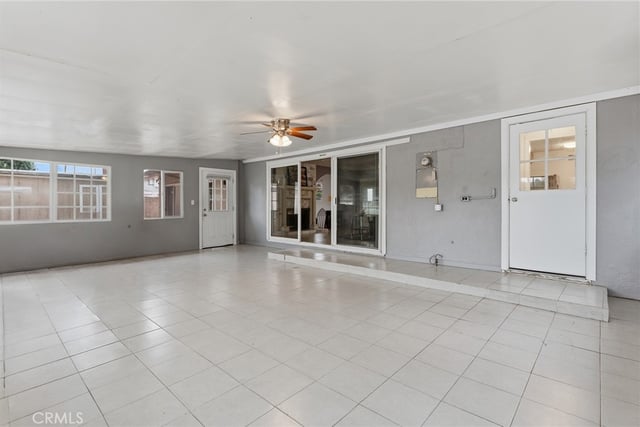 8233 Fallbrook, West Hills, CA 91304 — photo 22 of 28