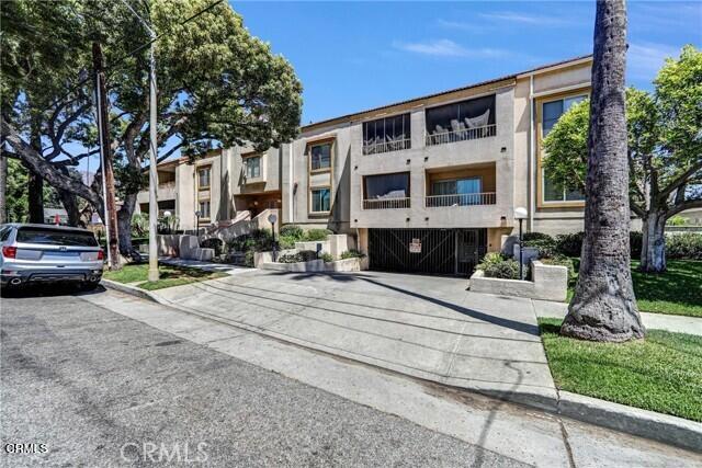 430 N Holliston Avenue 103, Pasadena, CA 91106 — photo 2 of 17