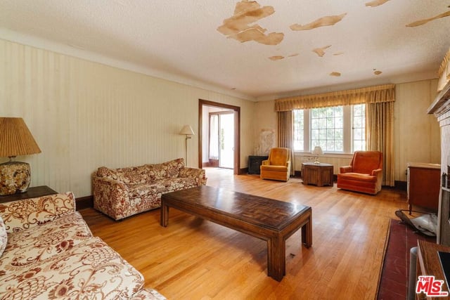 354 21st Street, Santa Monica, CA 90402 — photo 5 of 26