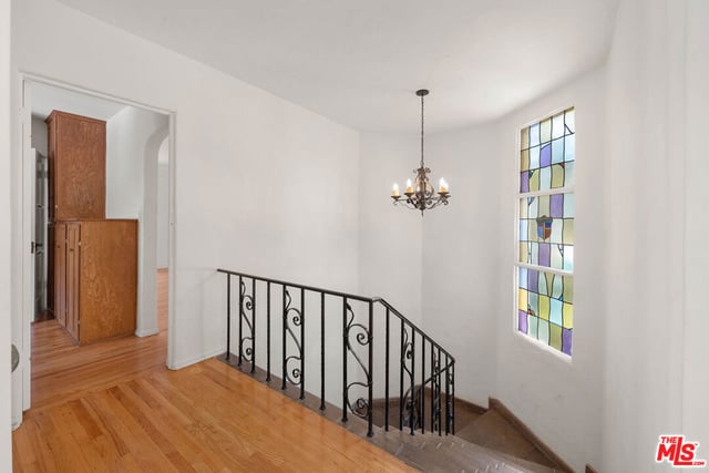2024 N Curson Avenue, Los Angeles, CA 90046 — photo 15 of 34