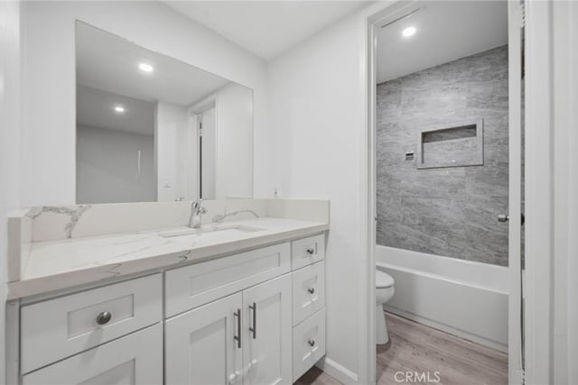 18620 Hatteras Street 206, Tarzana, CA 91356 — photo 9 of 23