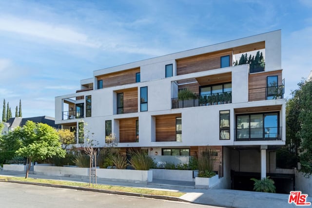 132 N Swall Drive 202, Los Angeles, CA 90048 — photo 9 of 10