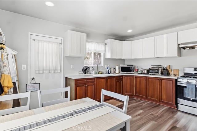 28 W Ramona Road, Alhambra, CA 91803 — photo 7 of 31