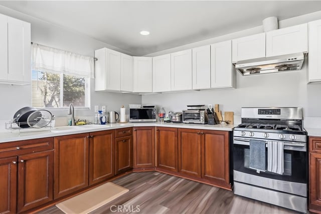 28 W Ramona Road, Alhambra, CA 91803 — photo 9 of 31