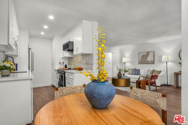 914 Lincoln Boulevard 202, Santa Monica, CA 90403 — photo 9 of 16