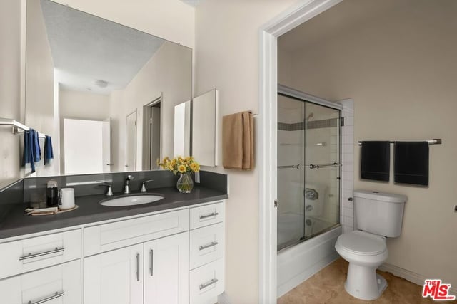 112 N HAMILTON Drive 305, Beverly Hills, CA 90211 — photo 13 of 24