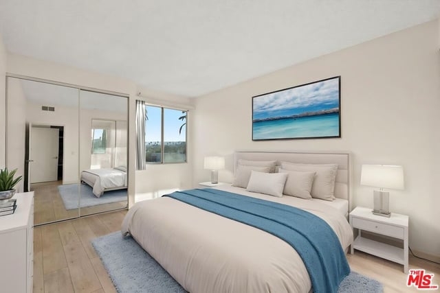 112 N HAMILTON Drive 305, Beverly Hills, CA 90211 — photo 15 of 24