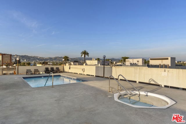 112 N HAMILTON Drive 305, Beverly Hills, CA 90211 — photo 19 of 24
