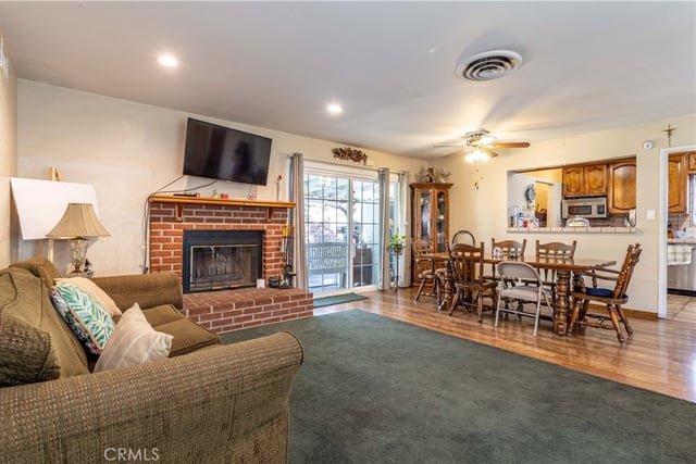 10118 Telfair, Pacoima, CA 91331 — photo 9 of 26