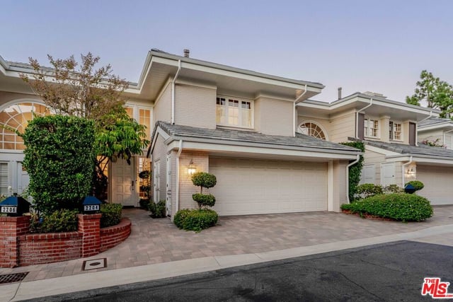 2204 The Terrace, Los Angeles, CA 90049 — photo 42 of 51