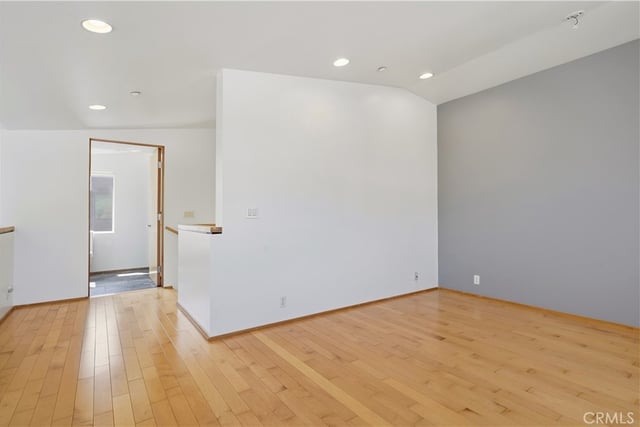141 S Hudson Avenue 403, Pasadena, CA 91101 — photo 14 of 38