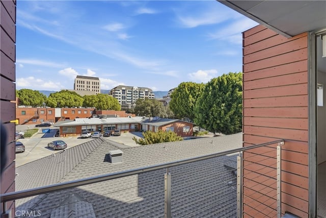 141 S Hudson Avenue 403, Pasadena, CA 91101 — photo 36 of 38